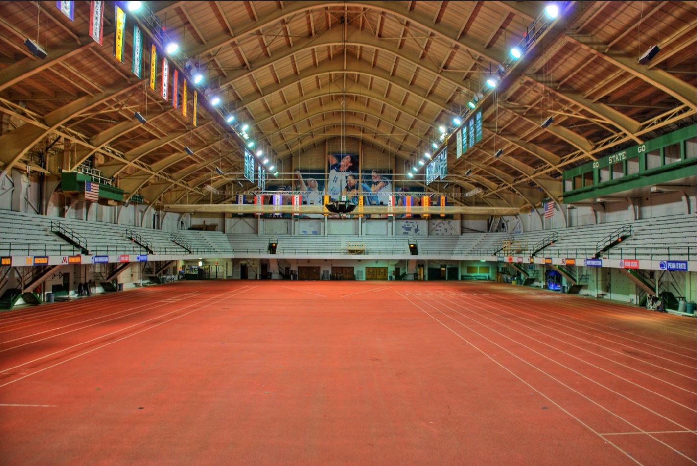 Jennison Field House c. 2009.JPG